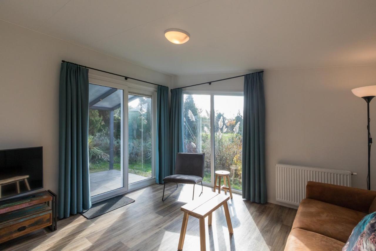 Welcome In - Vakantiepark Fort Den Haak Vrouwenpolder Exterior foto